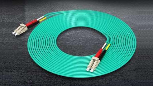 广西因为光纤跳线品质 选用欧孚OM3万兆光纤跳线